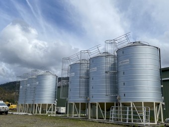 4 × Ahrens 35 Tonne Sealed Aerated Grain Silos