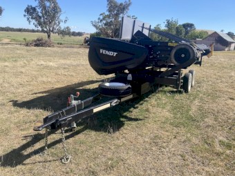2022 MacDon PW8 Canola Pick Up Front