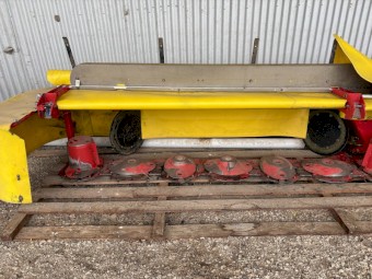2016 Pottinger Novadisc 305 Hay Mower