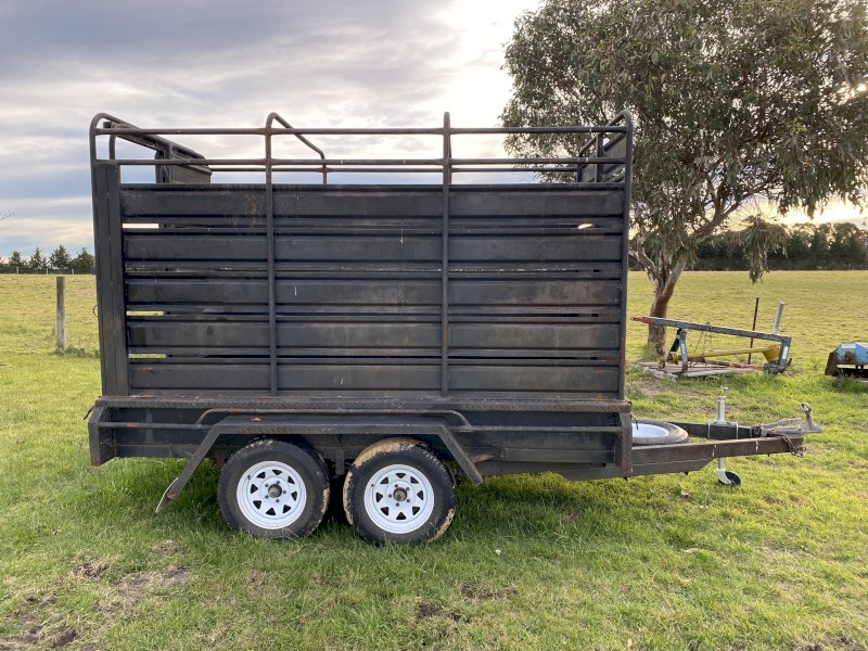 10 x 5 Tandem Stock Trailer