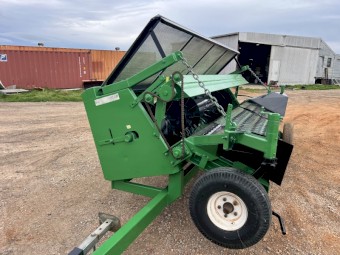 1998 Smale Canola Pickup Front