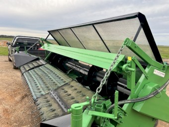 1998 Smale Canola Pickup Front