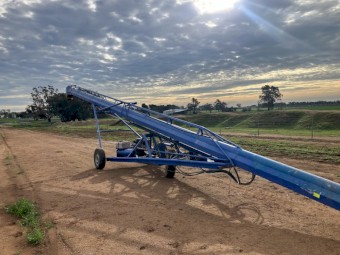 Famson 50ft Grain Shifter/Belt Conveyor