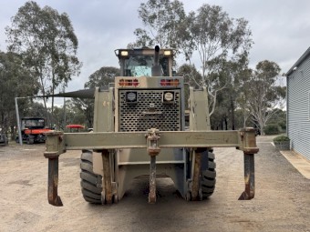 1995 Hitachi LX120 Wheel Loader
