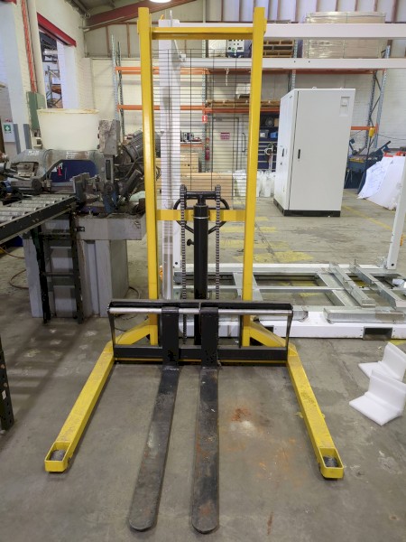 Manual Stacker – 2 units available