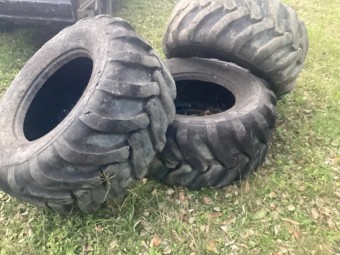 Loader Tractor Tyres x 3