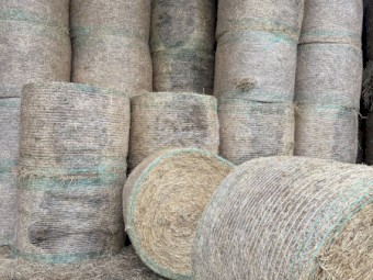 300 x Annual Grass and Clover Hay 5x4 Rolls