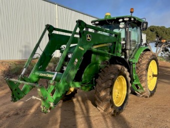 2012 John Deere 7260R and H480 Loader