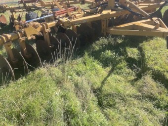 Taylor-Way 50 plate Offset Disc Plough