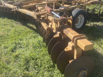 Taylor-Way 50 plate Offset Disc Plough