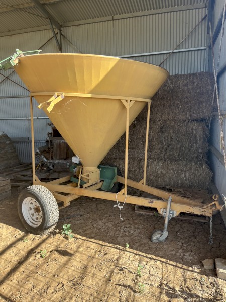 WANTED Wombat Feed Trailer
