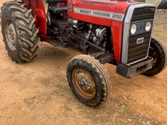 Massey Ferguson 250 Tractor