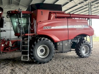 Case IH 8120 Header
