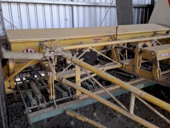 Horwood Bagshaw Combine