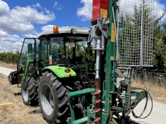 2022 Munro Telesett Drophammer Post Driver