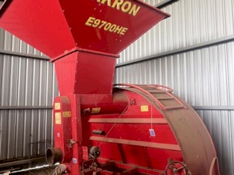 2016 Akron E9700HE Grain Bag Inloader