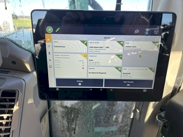Trimble XCN-1050 Display with NAV 900 Receiver