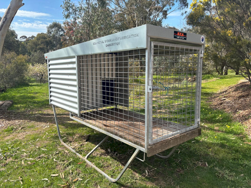 Dog Kennel- Raised Run Kennel, Single Bay