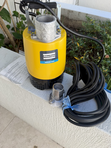 Atlas Copco WEDA Submersible 240v 2” pumps submersible 
