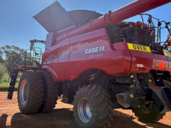 2021 CASE IH Axial-Flow 8250 Header
