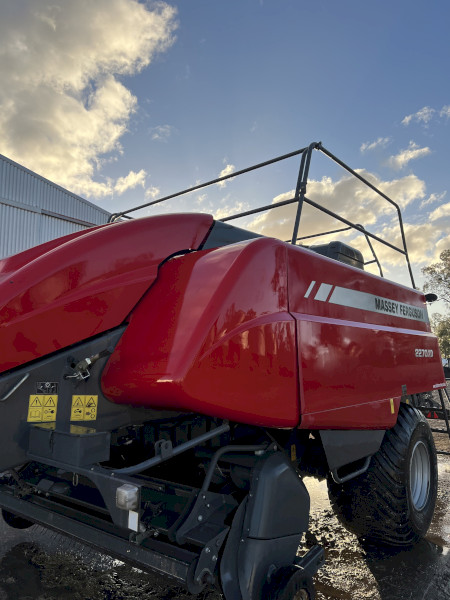 Massey 2270 XD Large Square Baler