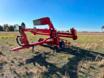 Akron EXG300 Silo Bag Outlaoder