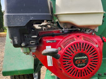 Hansa C13 Road Trailer Chipper