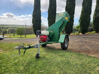 Hansa C13 Road Trailer Chipper