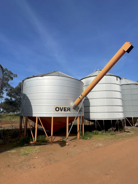 2012 Sherwell 37T Field Bin