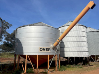 2012 Sherwell 37T Field Bin