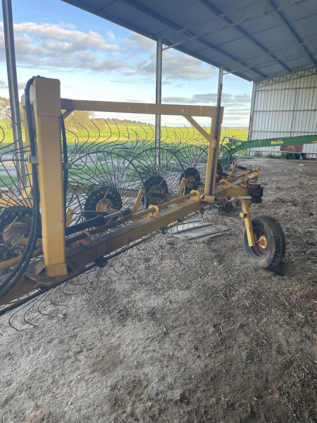 Elsworth In-line Hay Rake