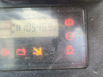 2012 Toyota 2.5 forklift with fork positoner and side shift 