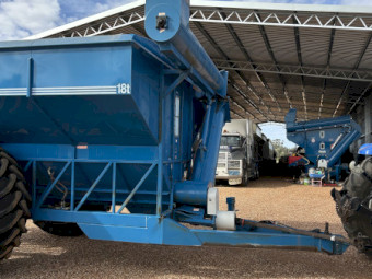 2006 Finch 18T Chaser Bin