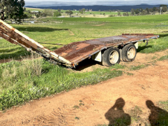 Boggie tag trailer