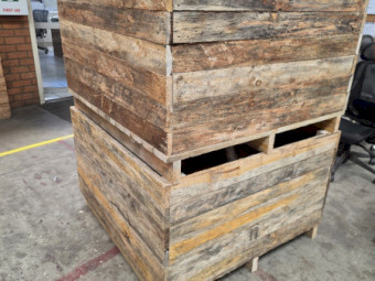 bin/bins/vege/box/wood/fruit/bulk/storage/fire/timber/planter/plant