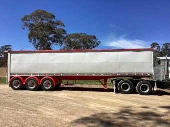 1999 Moore TOA Tipper Trailer