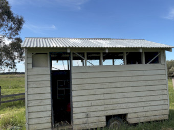 Mobile Poultry Shed