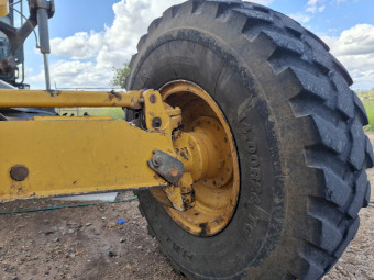 2008 John Deere 670D Grader