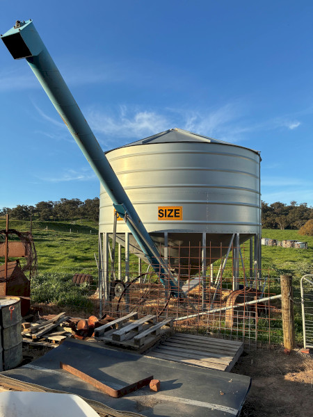 37t Campbell Super PTO Field Bin