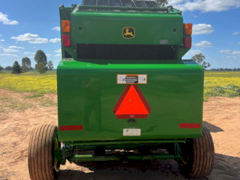 John Round Baler 457