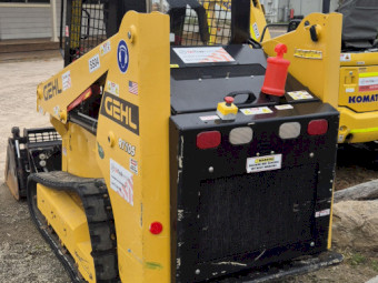 Gehl RT105 Positrack Loader with 4 in 1 Bucket