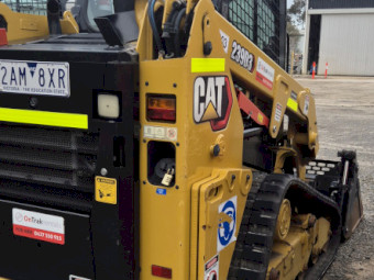 2023 CAT 239D3 Positrack Loader with 4 in 1 Bucket