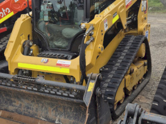 2023 CAT 239D3 Positrack Loader with 4 in 1 Bucket