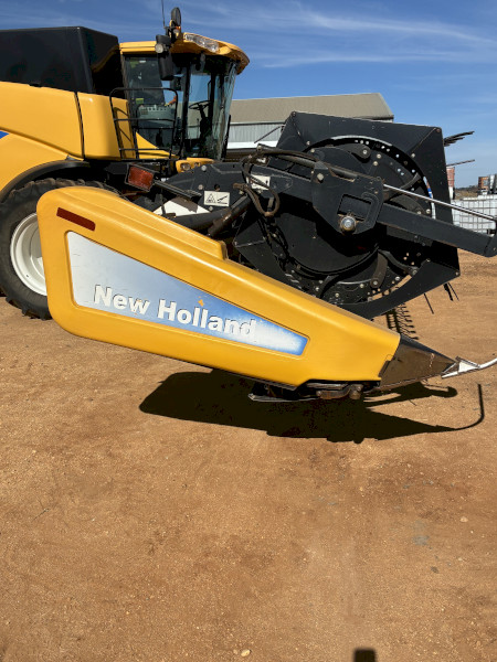 2010 MacDon D65 45ft Draper Front