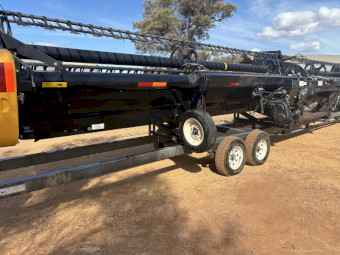 2010 MacDon D65 45ft Draper Front
