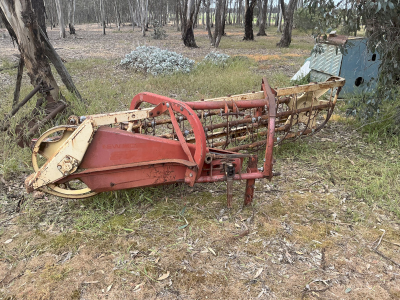 3point linkage hay rake