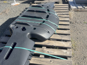 Steiger Front Weight Bracket
