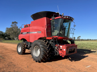 2011 Case IH 7088 Header