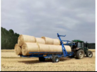 Hay bales trailer 