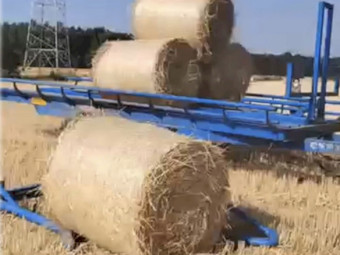Hay bales trailer 
